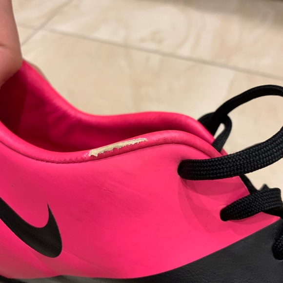 NIKE indoor soccer shoes ⚽️ - Picture 3 of 7